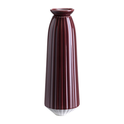Bergs Potter Cove Watering Tube – Deep Burgundy