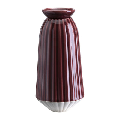 Bergs Potter Cove Watering Tube – Deep Burgundy