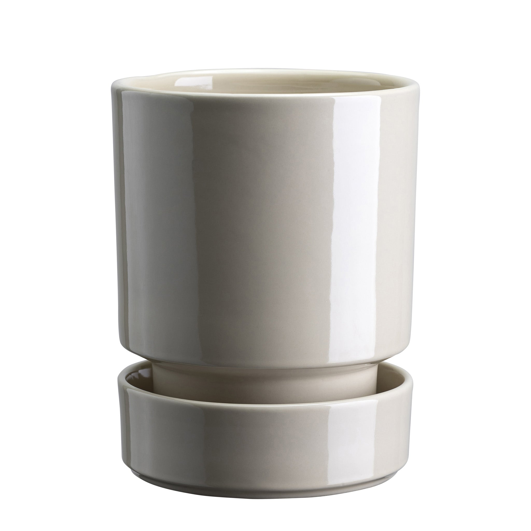 Off-white glaze-finish Bergs Potter pot and matching saucer