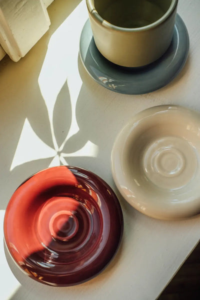 Bergs Potter Lily Glazed Saucer